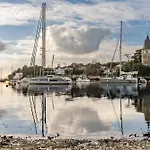 Holiday home La Maison Du Capitaine - M9111 *