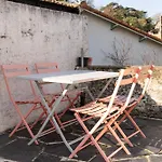 بيت للعطل La Maison Du Capitaine - M9111 بورنيك